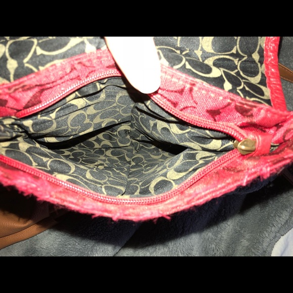 Red Coach Purse - Picture 4 of 4
